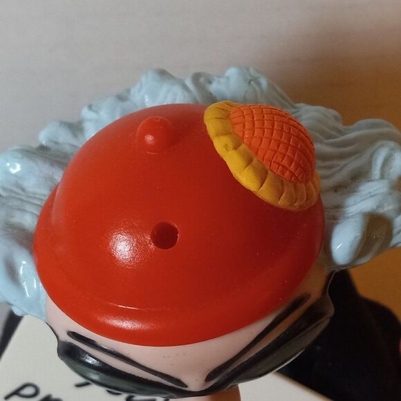 Hallmark Vintage Maxine Doll with (4) Affirmation Balloons - Picture 2 of 7